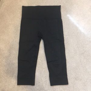LULULEMON flow & go crop leggings - Charcoal